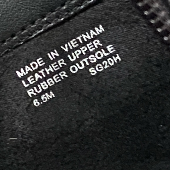 MICHAEL Michael Kors Finley Leather Ankle Boots - Picture 11 of 12